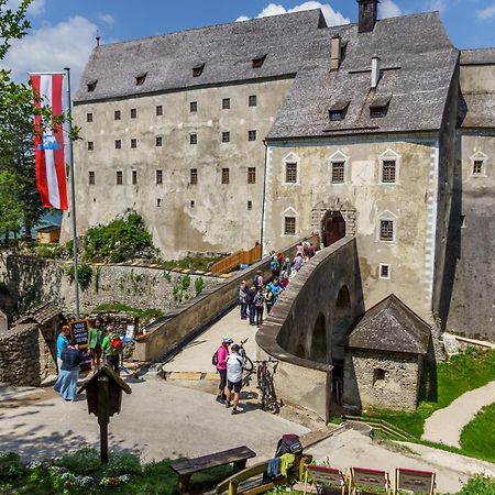 Burg Altpernstein Hotell Micheldorf in Oberösterreich Eksteriør bilde
